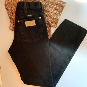 Vintage Wrangler Straight Leg High Rise Black Jean